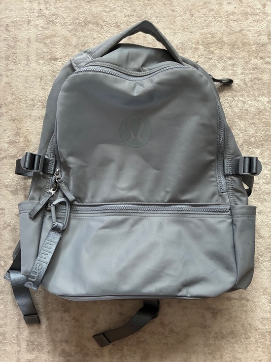 Lululemon backpack main image 8